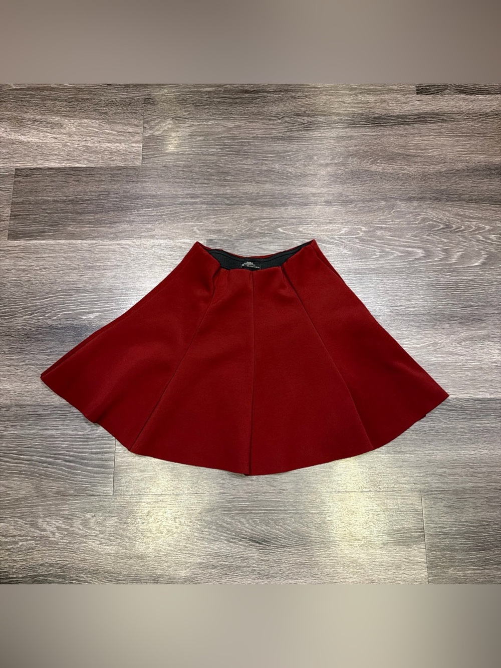 Zara Mini Skirt Red Pull On Women’s Small